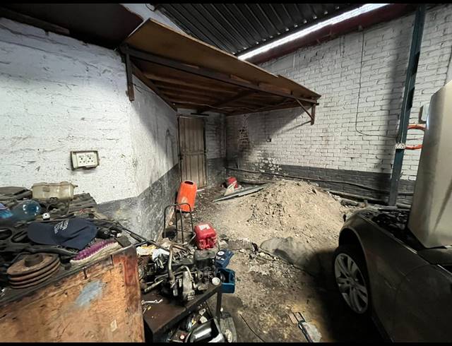 310M² WORKSHOP FOR SALE IN SPRINGS CENTRAL